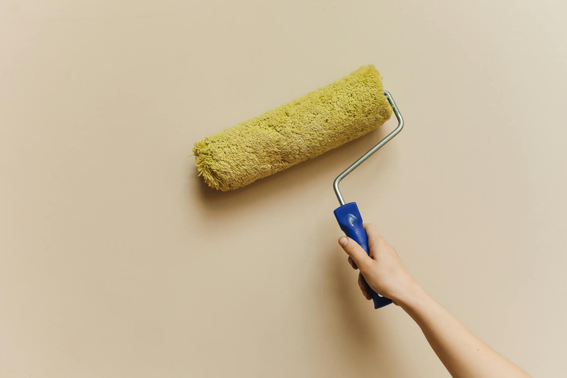 Peindre sans traces ni coulures : 8 gestes professionnels à adopter — astuce bricolage