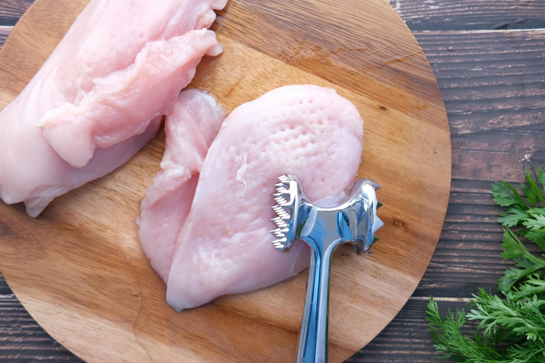 Comment attendrir la viande : toutes les techniques naturelles [Facile] — astuce cuisine BonneAstuce.fr