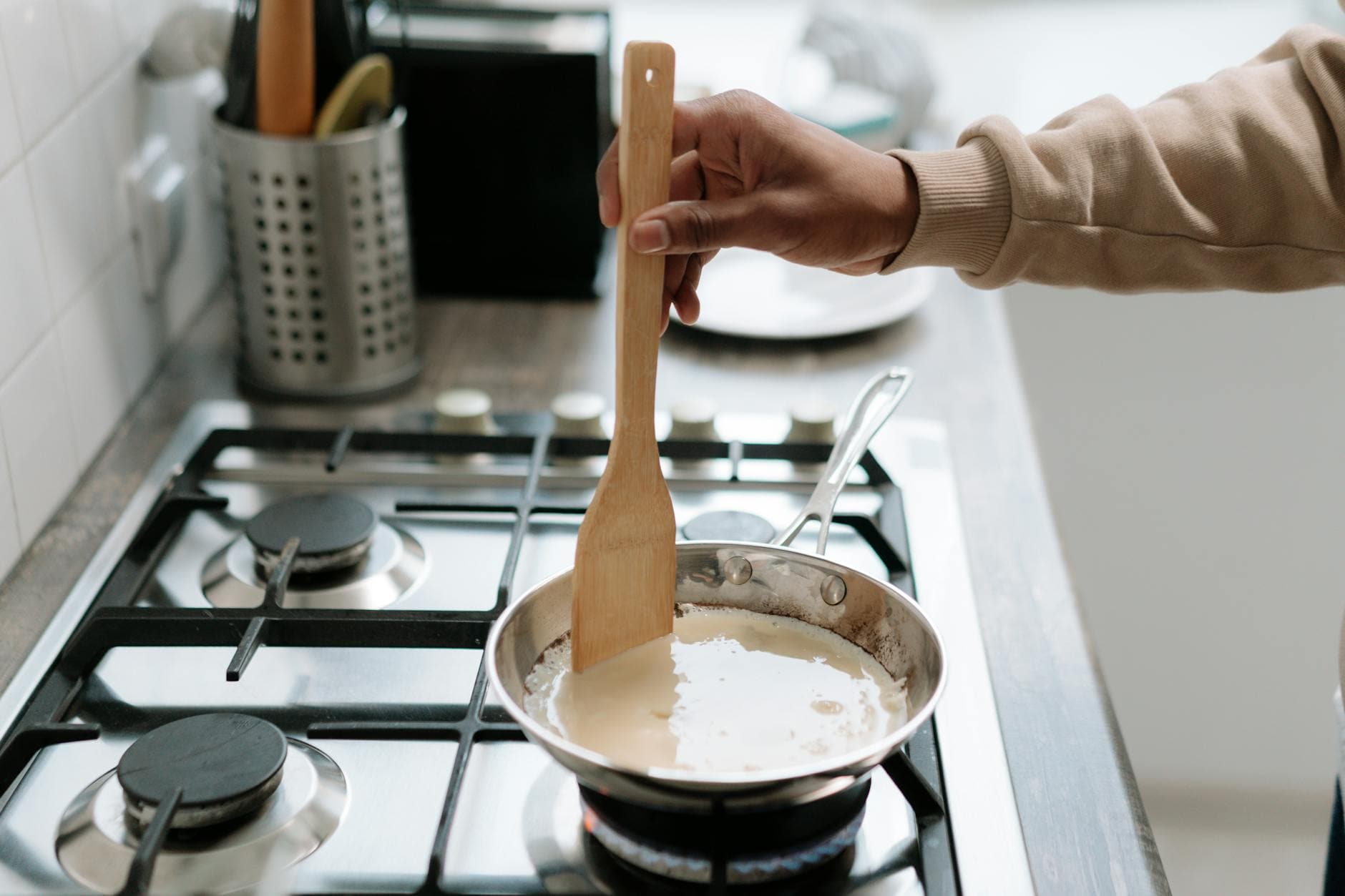 Comment faire une béchamel parfaite : la recette inratable [Facile] — astuce cuisine BonneAstuce.fr
