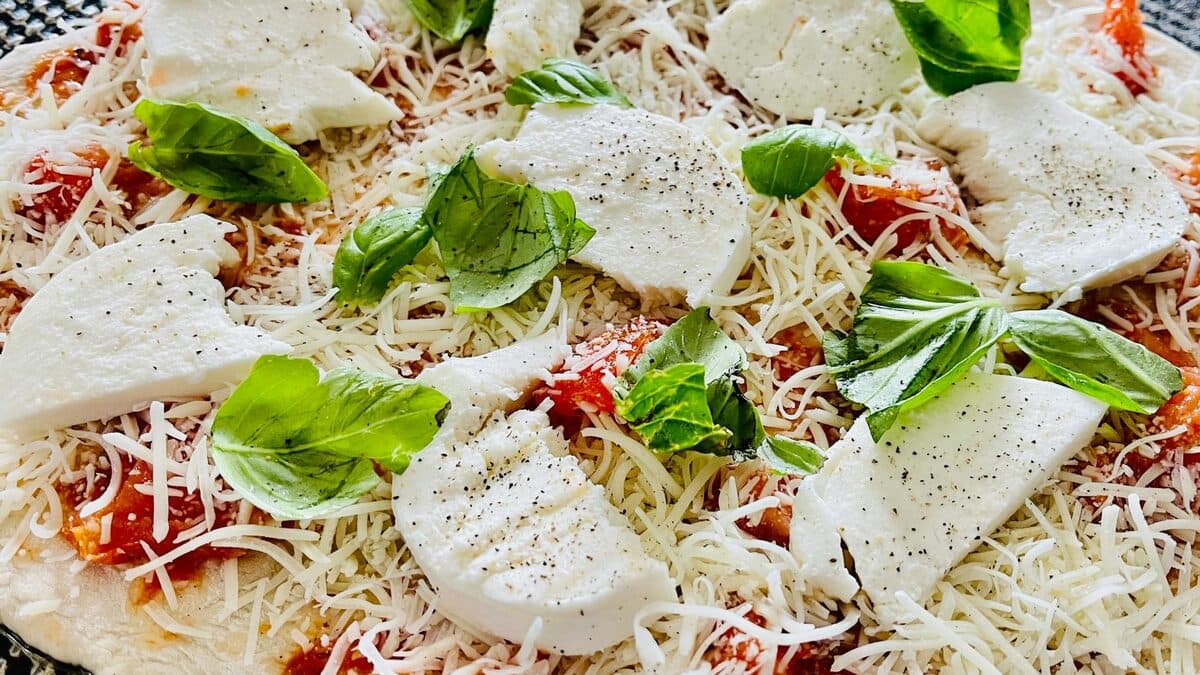 Conserver la mozzarella fraîche sans qu'elle tourne [Facile] — astuce cuisine BonneAstuce.fr