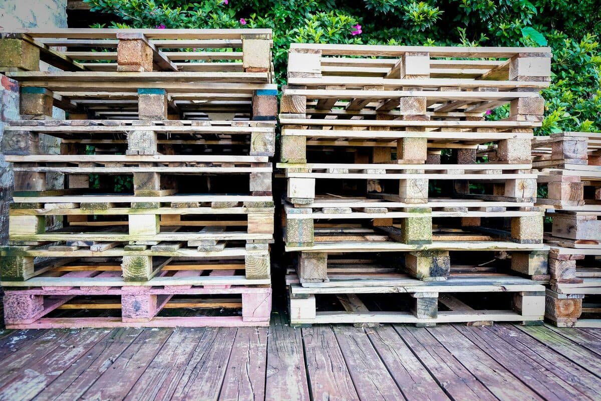 Construire un composteur en bois de palette facilement [Facile] — astuce bricolage