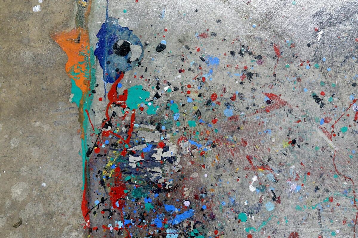 Enlever des éclaboussures de peinture sur le sol : toutes surfaces [Astuce] — astuce nettoyage