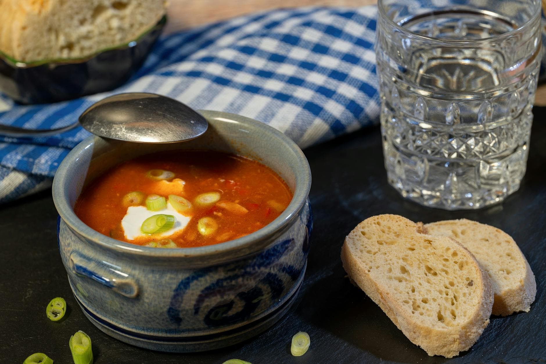 Faire de la crème sure maison en 5 minutes : recette simple et rapide [Facile] — astuce cuisine BonneAstuce.fr