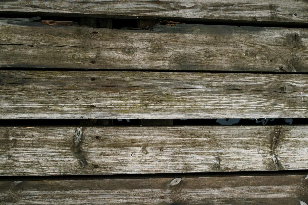 Imperméabiliser une terrasse en bois naturellement et durablement [Facile] — astuce bricolage