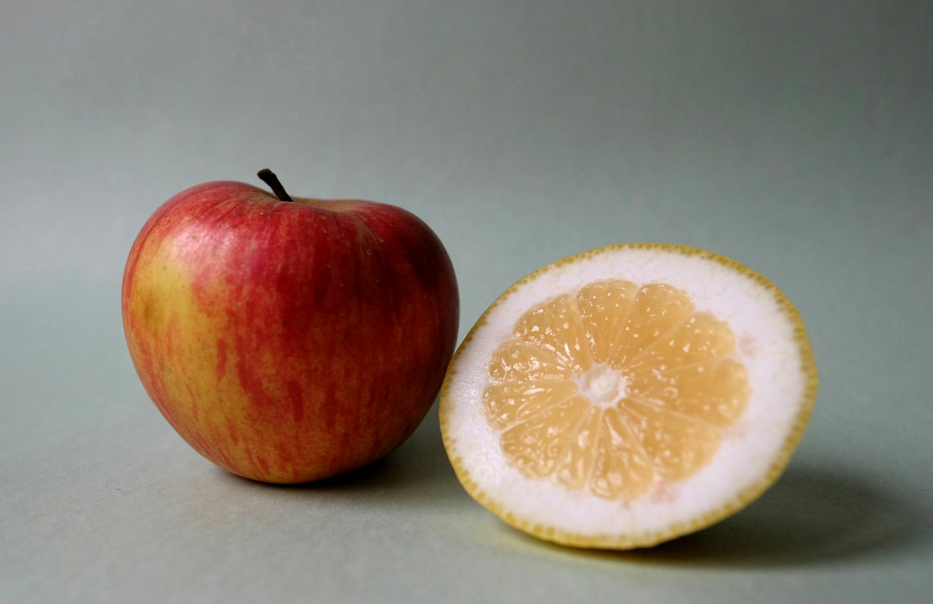 Empêcher les pommes coupées de brunir [Facile]
