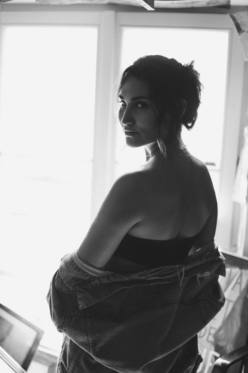 Réparer les joints de fenêtre au silicone : guide complet pour débutants [Facile]